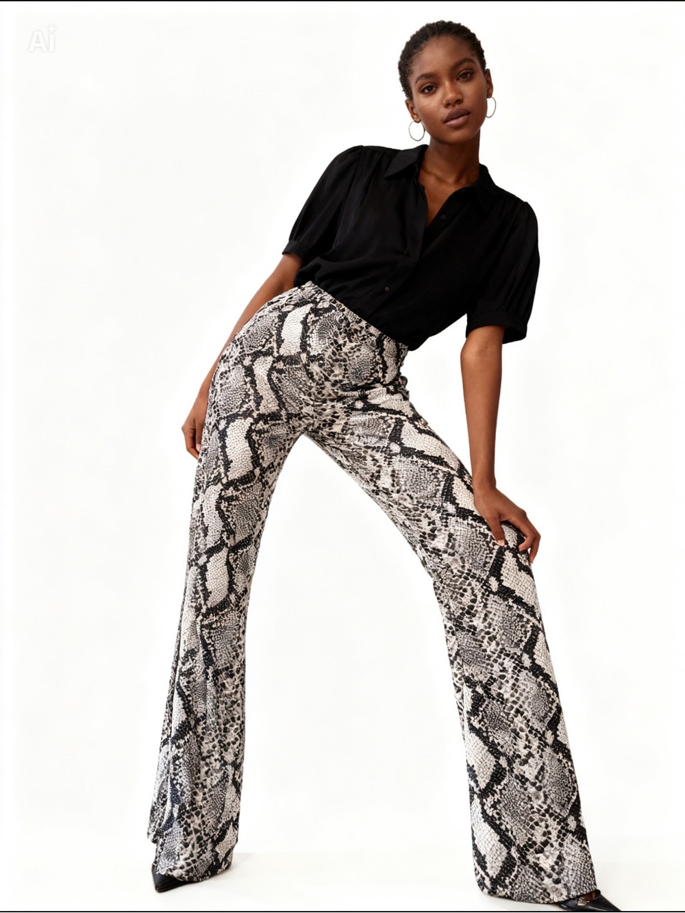 High-Rise Snake Print Wide-Leg Pants in Black & White